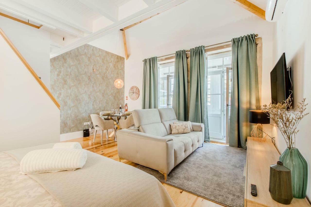Santa Catarina Charming Loft Apartment Porto Luaran gambar
