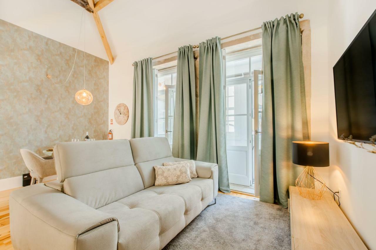 Santa Catarina Charming Loft Apartment Porto Luaran gambar