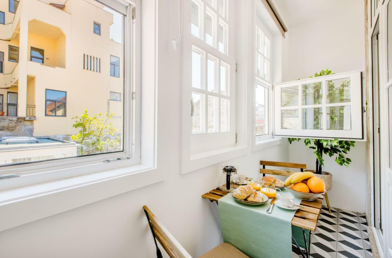 Santa Catarina Charming Loft Apartment Porto Luaran gambar